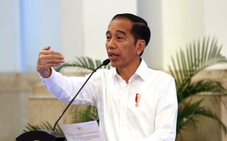 Ini Hasil Swab Jokowi setelah Bertemu Wakil Wali Kota Solo yang Positif Covid-19 - JPNN.com
