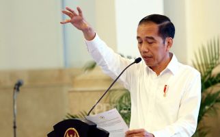 Ingin Jokowi Maju Kembali di Pilpres 2024? Jangan Mimpi ya - JPNN.com