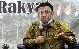 Anak Buah Megawati Komentari Keputusan MUI soal Saf Salat Kembali Rapat - JPNN.com