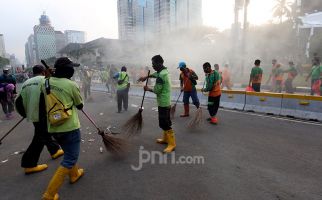 Pastikan Kebersihan saat Perayaan Natal 2023, DLH DKI Terjunkan 1.680 Personel - JPNN.com