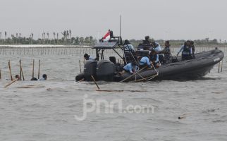 DPR: Pemerintah Tak Bisa Ungkap Pelaku Skandal Pagar Laut - JPNN.com