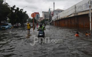 BMKG Meminta Warga Waspada Banjir Rob di 17 Wilayah di Indonesia, Catat Daerahnya - JPNN.com