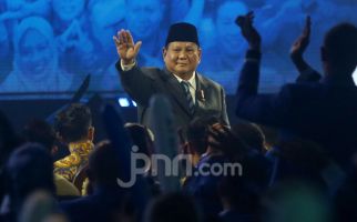 Alhamdulillah, Kabar Baik Bagi ASN dari Presiden Prabowo,THR Cair 100 Persen - JPNN.com