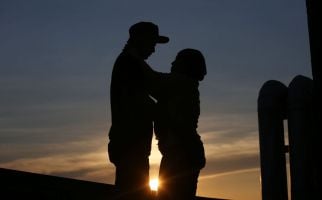 Khusus Pria, Ini 5 Hal yang Harus Anda Pertimbangkan Sebelum Melamar Kekasih - JPNN.com