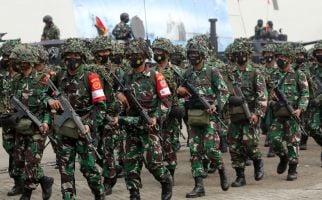Analisis Pengamat Militer Soal Pengaturan Usia Pensiun Personel TNI - JPNN.com