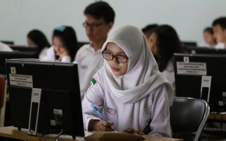 Ternyata Hanya Satu SMP Negeri Siap UNBK - JPNN.com