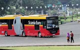 Arus Mudik, Transjakarta Tetap Beroperasi - JPNN.com