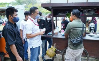 Sahabat Ganjar Bergerak ke Babel, Berikan Laptop hingga Bantu UMKM - JPNN.com