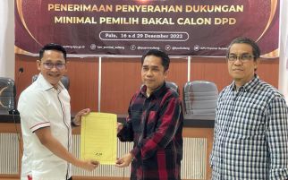 ART Serahkan Berkas Pendaftaran Calon DPD RI ke KPU Sulteng - JPNN.com