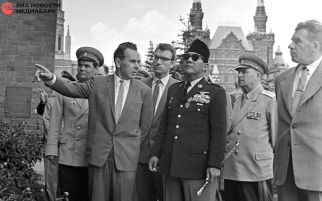 Bung Karno Pernah Kunjungi Uni Soviet, Patungnya Bakal Berdiri di Tepi Sungai Moscow - JPNN.com