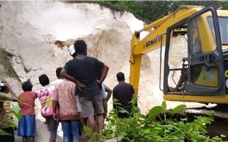 4 Orang Tewas Tertimbun Tanah Longsor Saat Kerja Bakti Bangun Musala di Banggai Laut - JPNN.com