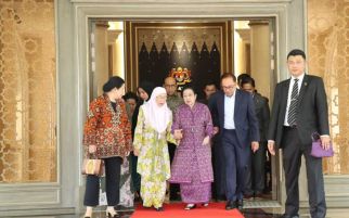 Megawati dan PM Malaysia Anwar Ibrahim Bertemu, Bahas Apa? - JPNN.com