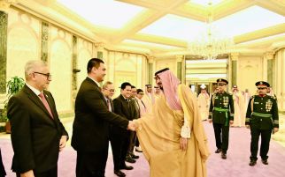 Ikut Presiden Jokowi ke Arab Saudi, Menpora Dito Tanda Tangan Kerja Sama Bidang Olahraga dan Pemuda - JPNN.com