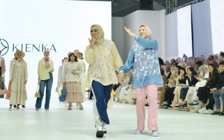 Kienka Hadirkan Koleksi Runaway To Reality di JFW 2024 - JPNN.com