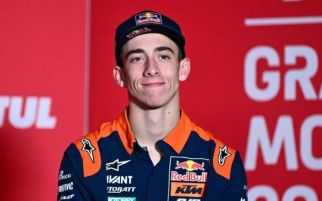 Menjelang MotoGP 2025, Pedro Acosta Mengaku Khawatir dengan KTM - JPNN.com