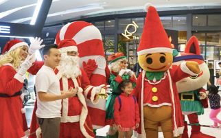 Kemeriahan Liburan Natal dengan Karakter CoComelon di Lippo Mall Puri - JPNN.com