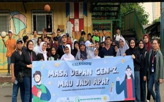 Mahasiswa Paramadina Gelar Kegiatan Edukasi untuk Gen Z di Sekolah Masjid Terminal Depok - JPNN.com