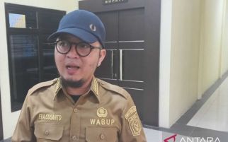 Wabup Era Susanto Ingatkan ASN Hindari Bermedsos Negatif dan Memihak Menjelang Pemilu - JPNN.com