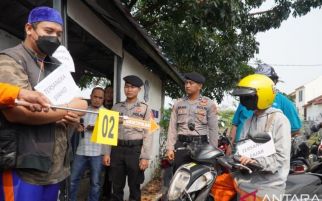 Polisi Gelar Reka Ulang Adegan Penyerangan Rombongan Kiai NU dan Banser di Karawang - JPNN.com