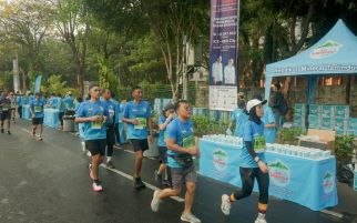 Le Minerale jadi Official Mineral Water di Jakarta Running Festival 2024 - JPNN.com