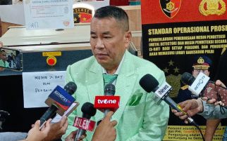 Terungkap, Ini Alasan Hotman Paris Bangun Masjid - JPNN.com