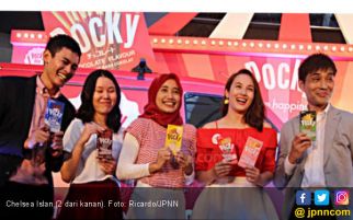 Chelsea Islan Tebar Senyuman dalam Pocky Day - JPNN.com