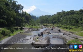 Gunung Merapi Erupsi, Wisatawan Malah Datang - JPNN.com