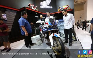 Honda Kembangkan Teknologi HUD di Africa Twin dan CBR500R - JPNN.com