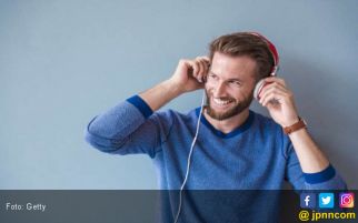 Fakta Penelitian Ternyata Mendengarkan Musik Bisa Merusak Kreativitas - JPNN.com