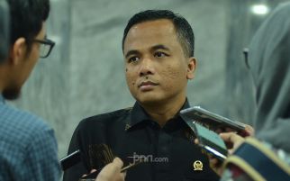 Cerita Sekjen PPP Beribadah Ramadan Semasa Kecil, Ada Momen Nakal Ketika Menunggu Azan Magrib - JPNN.com