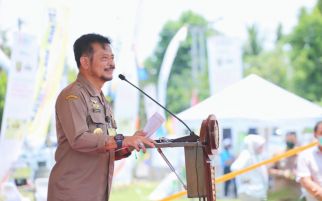 Mentan Salurkan KUR dan Asuransi Tani di Lampung - JPNN.com