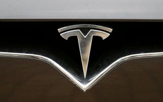 Tesla dan BMW Dukung Produsen EV China Gugat Tarif UE yang Memberatkan - JPNN.com