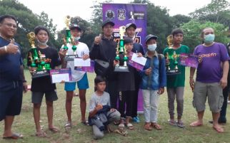 Joksyn Gelar Lomba Layangan Aduan U-15 - JPNN.com