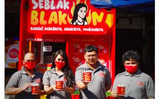 Kini Ada Ragam Menu Seblak Cita Rasa Internasional - JPNN.com