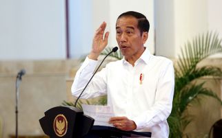 Instruksi Presiden Jokowi Tegas: Setop Liga 1, Usut Tuntas Tragedi Kanjuruhan - JPNN.com