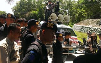 Kekayaan Membengkak, Bupati Konut Didemo Warga - JPNN.com