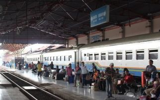 Menteri Jonan: Stasiun Pasar Senen Siap Layani Pemudik - JPNN.com