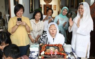 Ibu Sinta Nuriyah Ajak Berbagi di Bulan Ramadan - JPNN.com