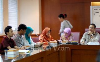 Mahasiswa Riau Pertanyakan Dampak PON XVIII - JPNN.com