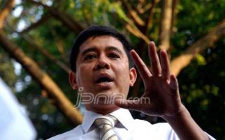Menteri Yuddy Tantang Direktur RSUD Tuntaskan Persoalan - JPNN.com