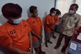 Meski Digulung Terpisah, 4 Orang Ini Masih Saudara, Kasus Mereka Pun Sama - JPNN.com Jatim