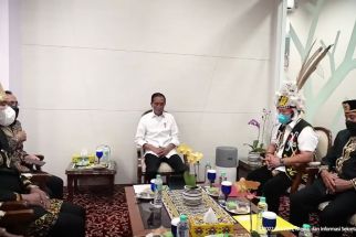 Ritual Adat IKN Nusantara, Jokowi Perintahkan Gubernur Bawa Tanah 2 Kilogram dan Air 1 Liter  - JPNN.com Sultra