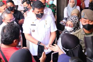 Bobby Nasution Tindak Kepsek yang Ketahuan Menilap Dana Program Indonesia Pintar - JPNN.com Sumut