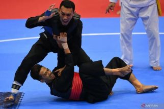 IPSI Sumbar Kekurangan Pelatih Pencak Silat Berlisensi Nasional - JPNN.com Sumbar