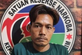 Rano Karno Tak Berkutik saat Warungnya Digerebek Polisi, Barang Buktinya Sebegini - JPNN.com Sumut