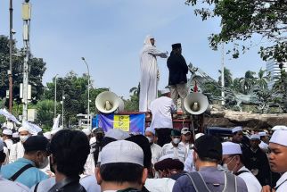 Pasukan GNPR Berdemo di Patung Kuda, Suarakan Beberapa Tuntutan - JPNN.com Jakarta