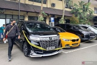 Polisi Telusuri Mobil & Jam Tangan Milaran Rupiah Wahyu Kenzo, 2 Saksi Bakal Diperiksa - JPNN.com Jatim