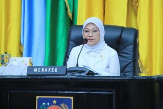 Anies Janji Kaji Ulang UU Ciptaker Jika Terpilih, Ida Fauziyah Respons Begini - JPNN.com Jatim