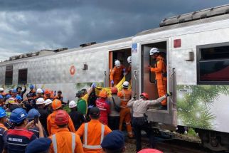 Kecelakaan Kereta di Bandung, 3 Kereta Api Melewati Daop 7 Madiun Dialihkan - JPNN.com Jatim