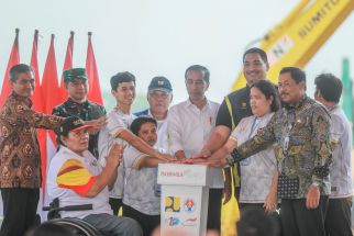 Saat di Karanganyar, Jokowi Sempat Membahas Golkar dengan Dito, Jadi Bergabung? - JPNN.com Jateng